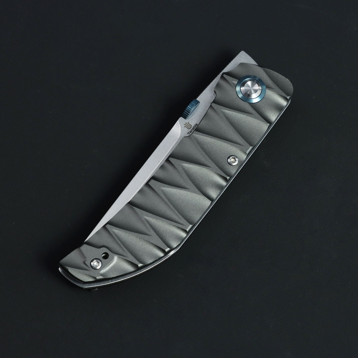 Tenable Tarkin Liner Knife | 3.4" Stonewashed Nitro-V Blade | Gray Aluminum with Faceted Wave Texture Handle | Matthew Christensen Design | B1078A1